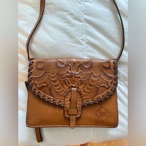 Patricia Nash Lanza Leather Crossbody